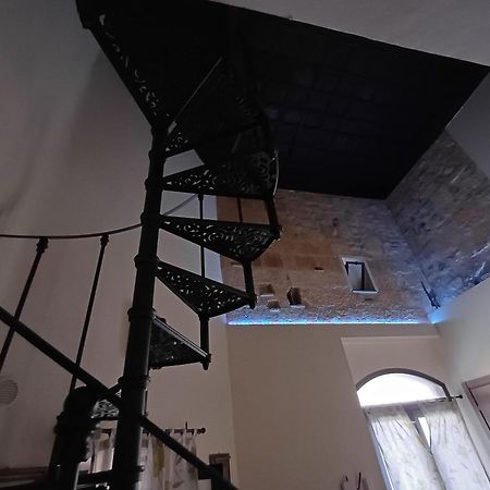 Casa Del Palazzo Del Marchese Apartment Tarquinia Luaran gambar